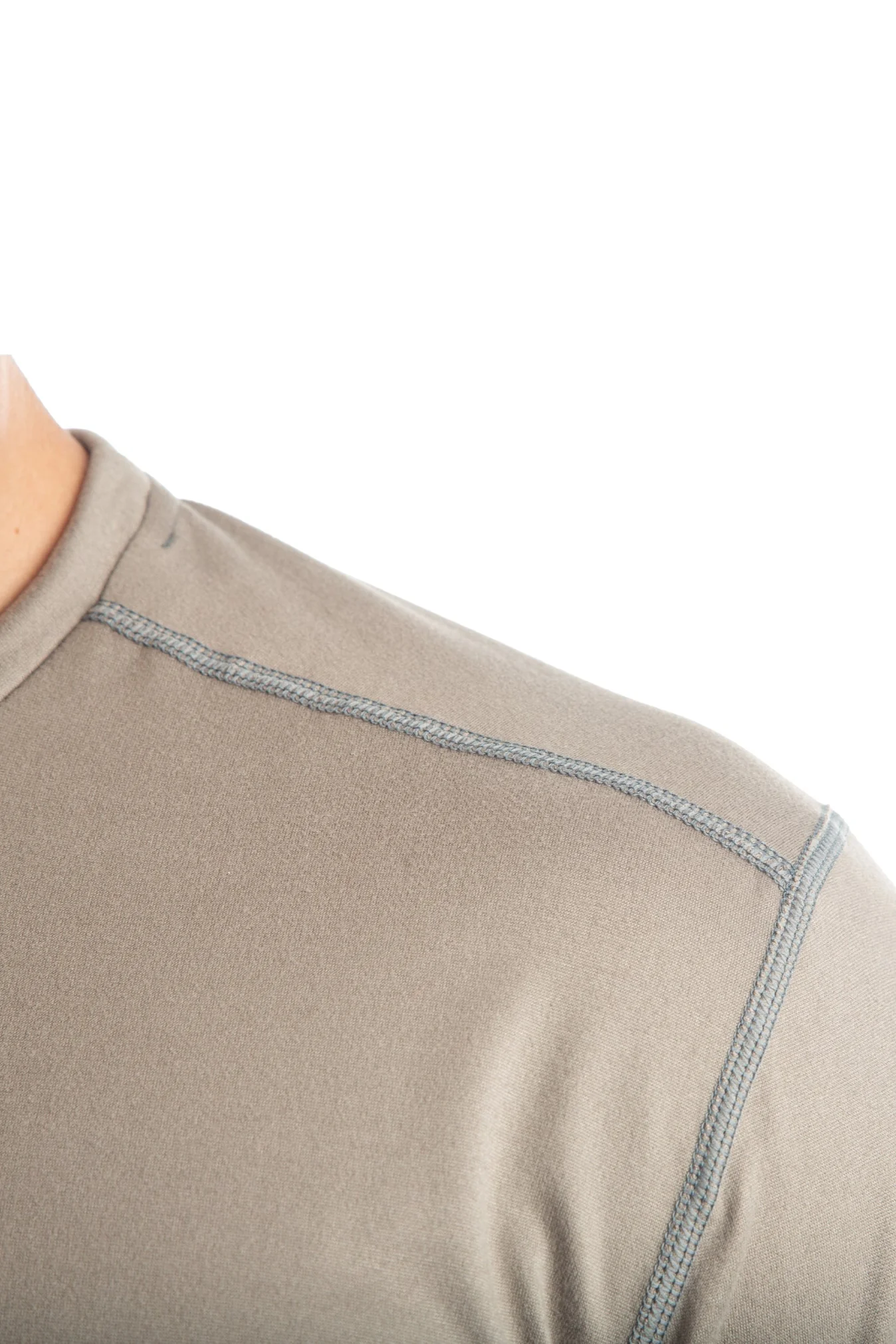 3-Pack Men's Essential SoftTECH™ Long Sleeve - Image 9