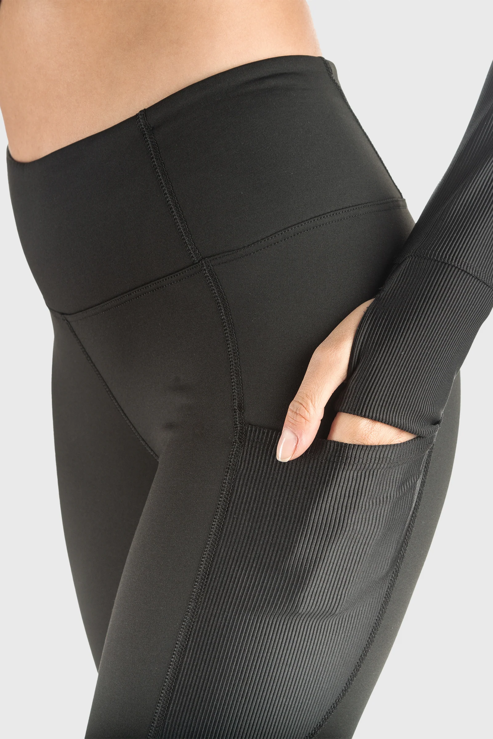 Luxe ProWikMax™ Legging - Image 3